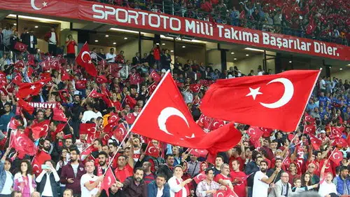 Türkiye'yi ayağa kaldıran heyecan: Milli maç haftası başladı!