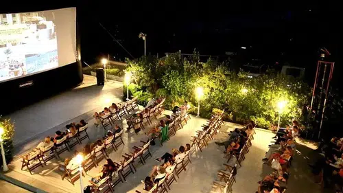 Konya'da sinema rüzgarı: 'Sinema Günleri' mahalleleri aydınlatacak!
