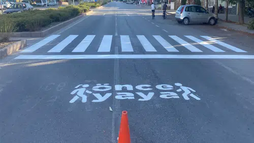 Seydişehir'de Yaya Geçitleri Boyandı