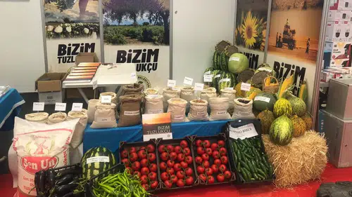 Konya'nın yöresel lezzetleri fuarda parladı
