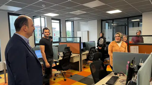 Başkan Altay'dan Bayram mesaisindeki ekiplere moral ziyareti