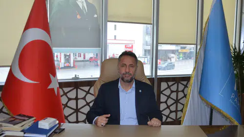 İYİ Parti Konya İl Başkanı Anlaş: 'Bayramlarda kardeşliğin güzel örneğini yaşıyoruz'