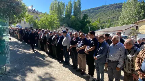 Bozkır Belediye Başkanı cenaze törenine katıldı