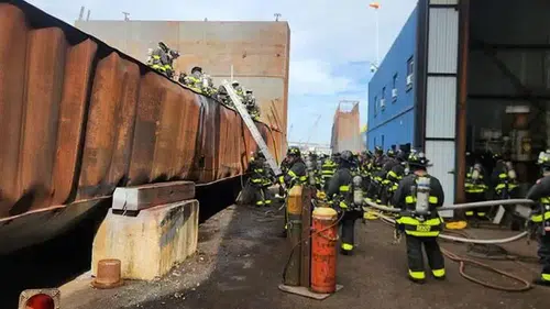 New York'ta tersanede patlama: 1 ölü