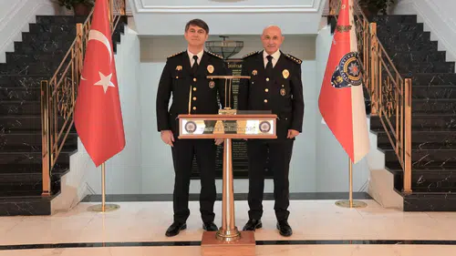 Konya’nın eski ve yeni emniyet müdürü başkentte bir araya geldi