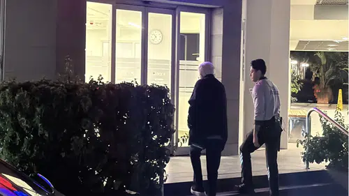 Zülfü Livaneli’nin eşi Ülker Livaneli merdivenden düşerek yaralandı