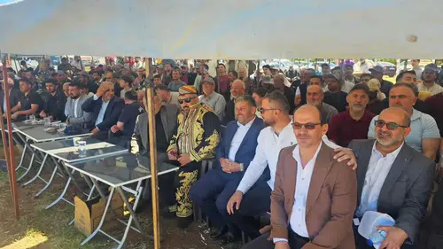 Konyalı Başkan Demir hemşehrileriyle şenlikte buluştu