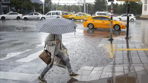 Konya'da hava sistemleri erken başladı: Kuvvetli yağış bekleniyor!