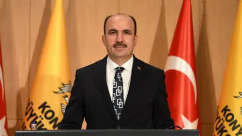 Konyalı emekliler büyük müjde: Ücretsiz Umre imkanı!