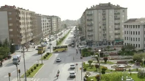 Konyalı genç kız kayboldu: Haber alınamıyor