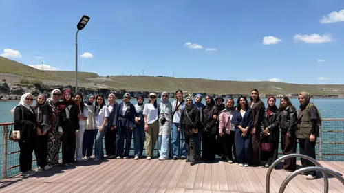 LİMA’nın coğrafya gezileri ve kariyer eğitimleriyle gençler donanımlı yetişiyor