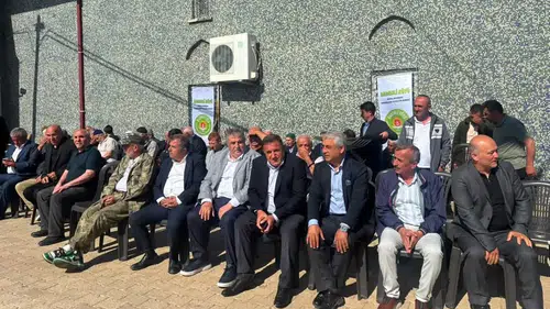 Konyalı gurbetçiler Bademli Şenliğinde hasret giderdi