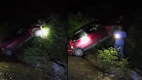 Otomobil şarampole devrildi: 2 yaralı