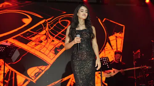 Konya'da unutulmaz gece: Türkü fırtınası esti!