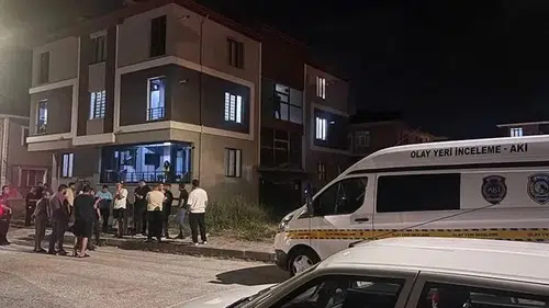 Boşandığı eşi ile yanındaki erkeği pompalı tüfekle öldürdü