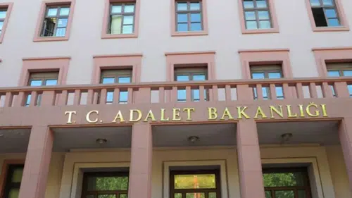 Adalet Bakanlığı iş kapısı açtı: Başvurular başlıyor