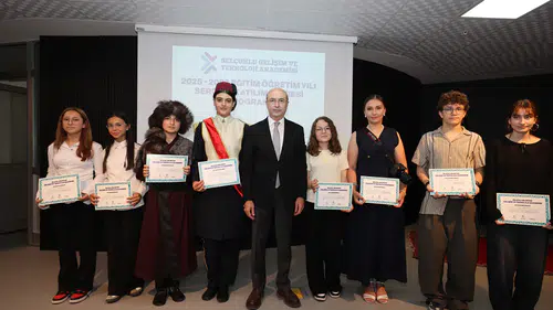 Selçuklu’da geleceğin mucitleri ve sanatçıları mezun oldu
