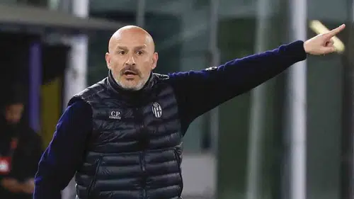 Beşiktaş, teknik direktör Vincenzo Italiano ile 2 yıllık sözleşme imzaladı
