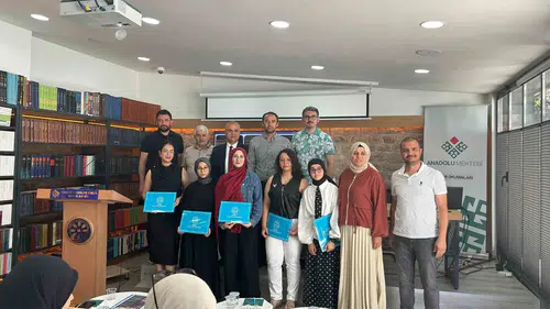 Konya ve Hataylı öğrencilerden edebiyat buluşması