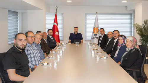 Konya ilçesi için önemli görüşme: Başkan Özgökçen heyeti topladı!
