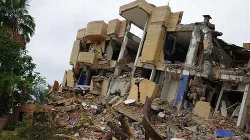 Venezuela'daki depremlerde hayatını kaybedenlerin sayısı 3 bin 899'a yükseldi
