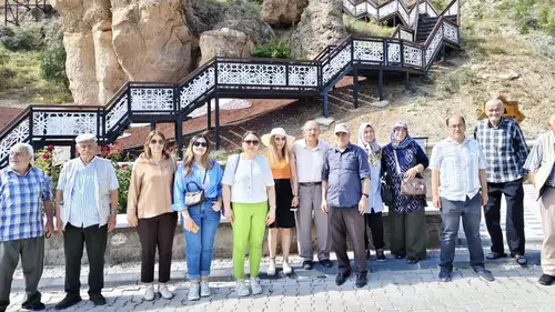 Konya'da yaşayan huzurevi sakinleri yalnız değil!