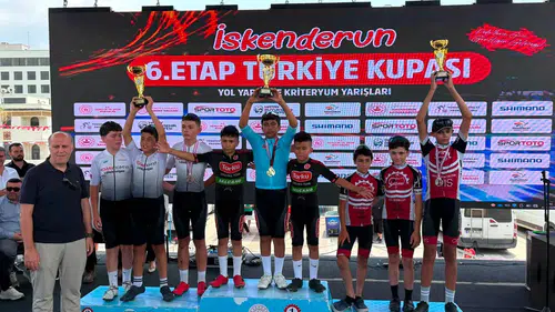 Konya bisiklette zirveye damga vurdu! Türkiye Kupası’ndan madalya yağmuru!