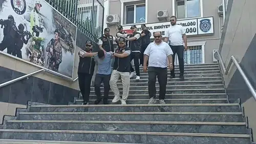 Dolandırıcılara bin 758 Cumhuriyet altınını kaptırdı