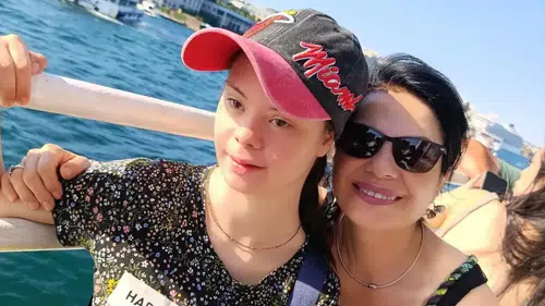 Sinem Hanım, sevdikleriyle İstanbul'un tadını çıkarıyor