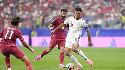 İspanya, Portekiz’i tek golle geçti