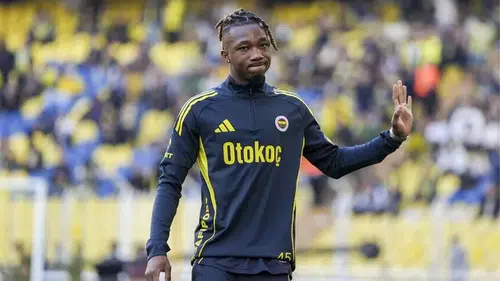 Fenerbahçe'de Nene kampa katılacak