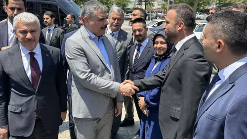 İçişleri Bakanı Çiftçi, Konya'da ziyaretlerde bulundu