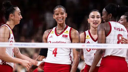 A Milli Kadın Voleybol Takımı, Polonya'yı 3-1 mağlup etti