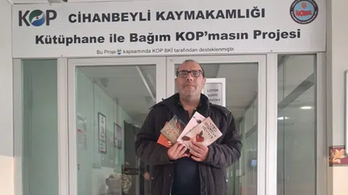 Lütfi Şahin’den Cihanbeyli Kütüphanesi’ne 500 kitaplık destek