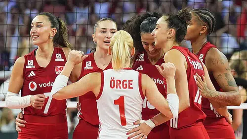 A Milli Kadın Voleybol Takımı,  yarın Polonya ile karşılaşacak
