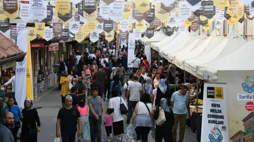 Konya'da dev indirim şöleni başlıyor: Bedesten ve Türbeönünde binler buluşacak!