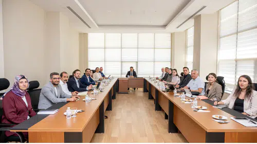 Selçuk Üniversitesi’nin 800 yataklı yeni hastanesi için önemli toplantı