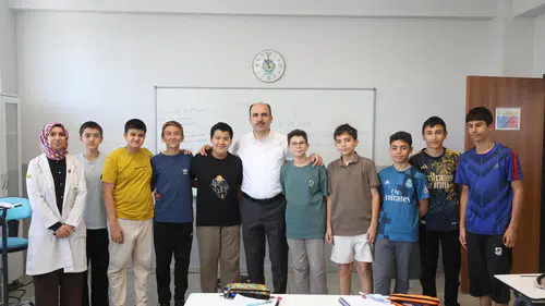Konya’da Başkan Altay Bilgehane ve Kur’an kursunu ziyaret etti