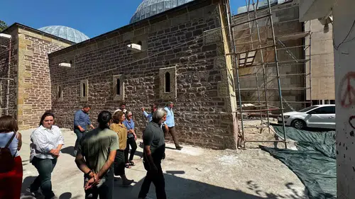 Konya'nın yüzyıllık miras için titiz çalışma: İki önemli eserde restorasyon denetimi