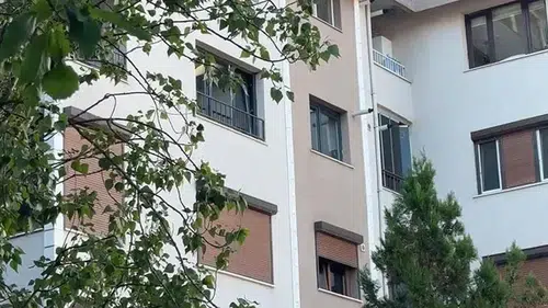 İtfaiye yardımıyla girilen evde cesedi bulundu
