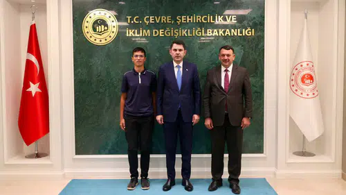 Konya için yeni projeler yolda: Bakan Kurum Konyalı heyeti ağırladı!