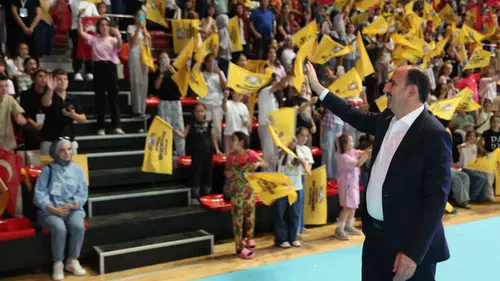 20 bin 597 öğrenci Genç KOMEK’te yazı dolu dolu geçirdi