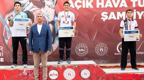 Konya’nın gururu Çağlıyan Türkiye ikincisi oldu!