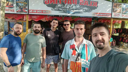 GENÇLERİN RAFTİNG TUTKUSU