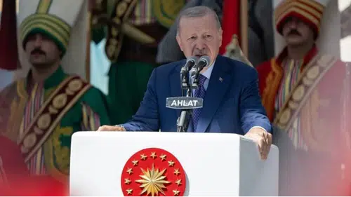 Cumhurbaşkanı Erdoğan'dan Ahlat'ta 'Terörsüz Türkiye' vurgusu