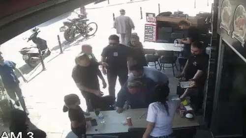 Konya'da polis, heimlich manevrasıyla kadının hayatını kurtardı