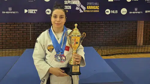 Konya’nın gururu Sude İnan Balkanlar’ı salladı: Çifte gümüş!