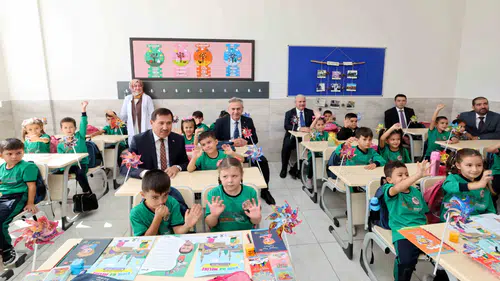 Yeni eğitim döneminde öğrencilerle bir araya gelindi