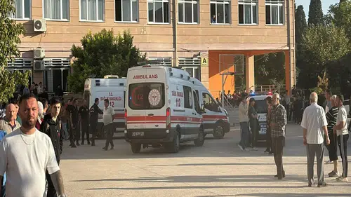 Manisa'da okula silahlı saldırı! Yaralılar var