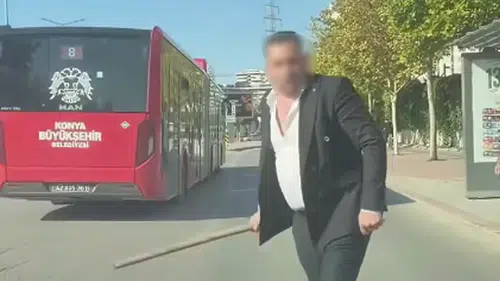 Konya'da trafikte tartıştığı kişinin aracına saldıran sürücüye rekor ceza